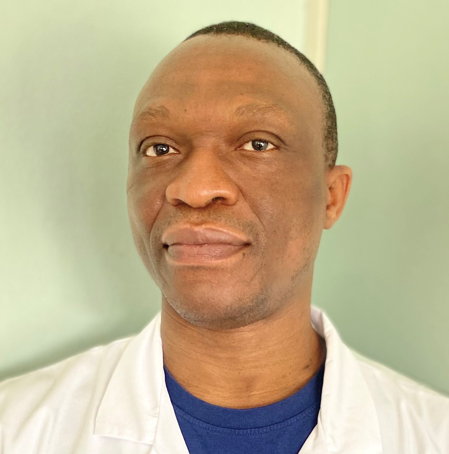 Dr-Louis-AFFO-format-médaillon
